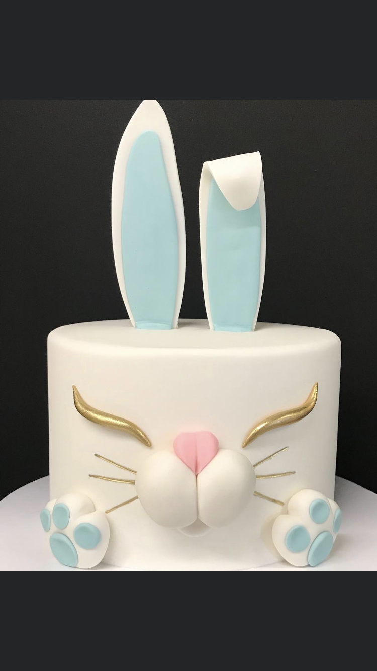 Cute Rabbit cake